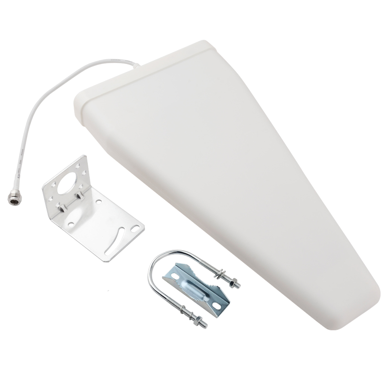  抱罗镇对数周期天线定向接收发射700-3700MHz